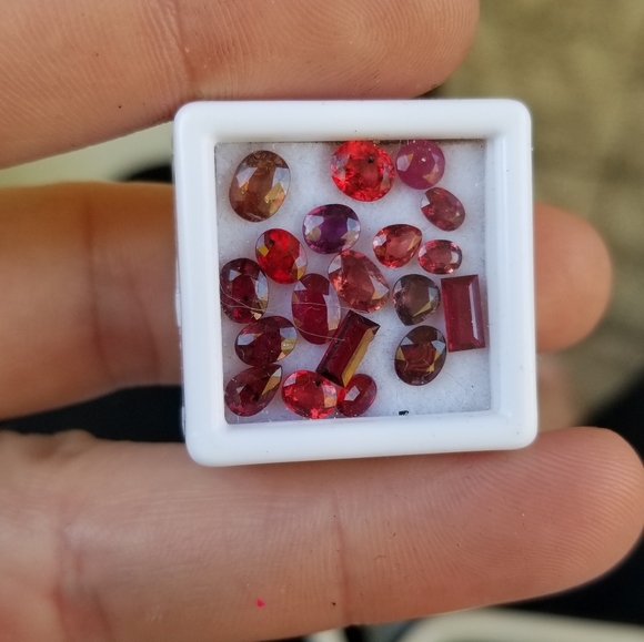 Unheated and heat only loose rubies - Picture 3 of 8